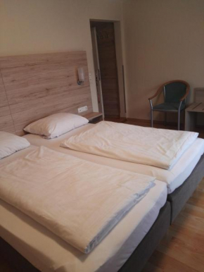 Hotels in Brunnthal